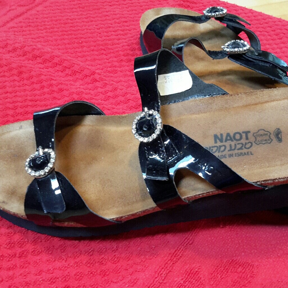 Noat patent leather sandals
